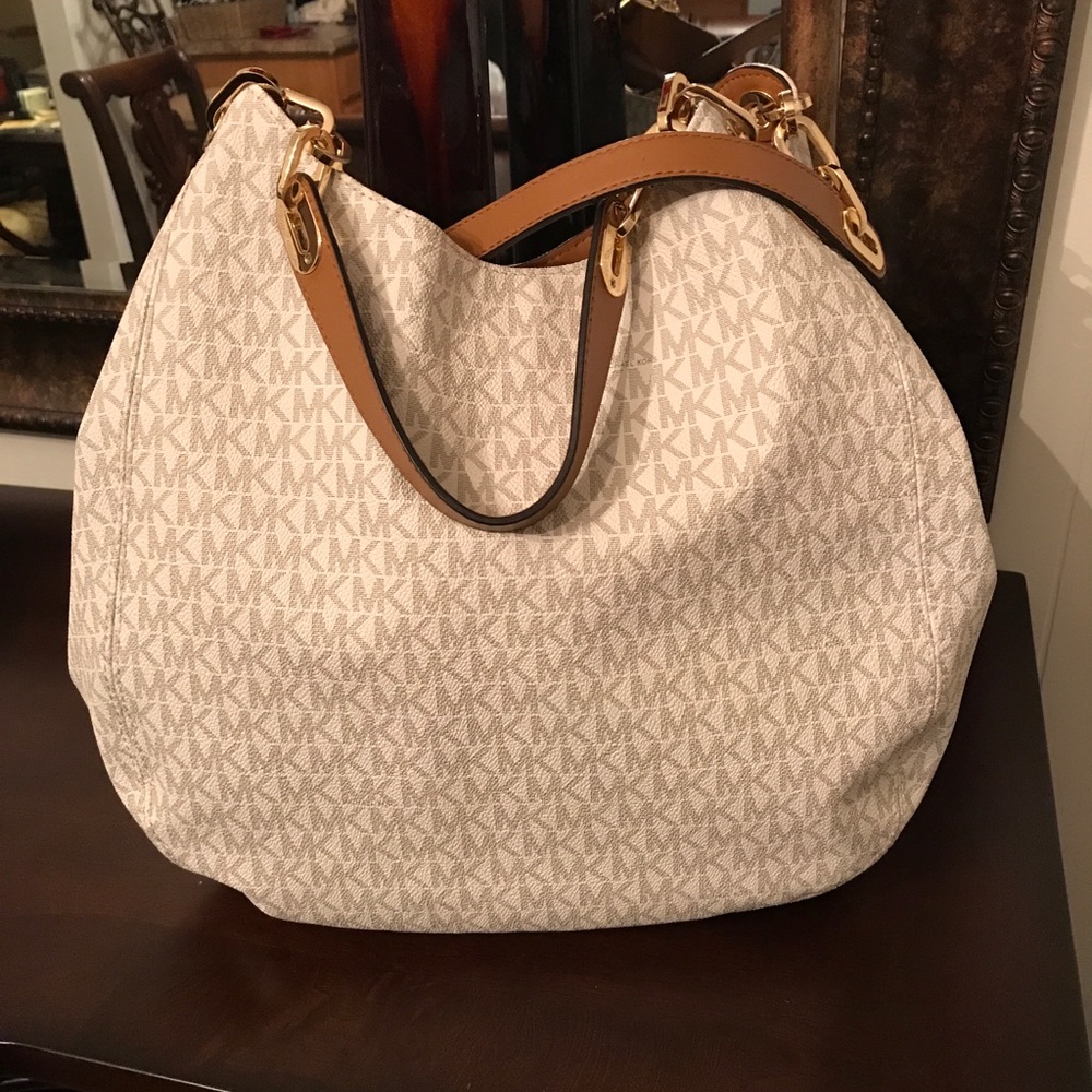 MK large Fulton shoulder bag in vanilla